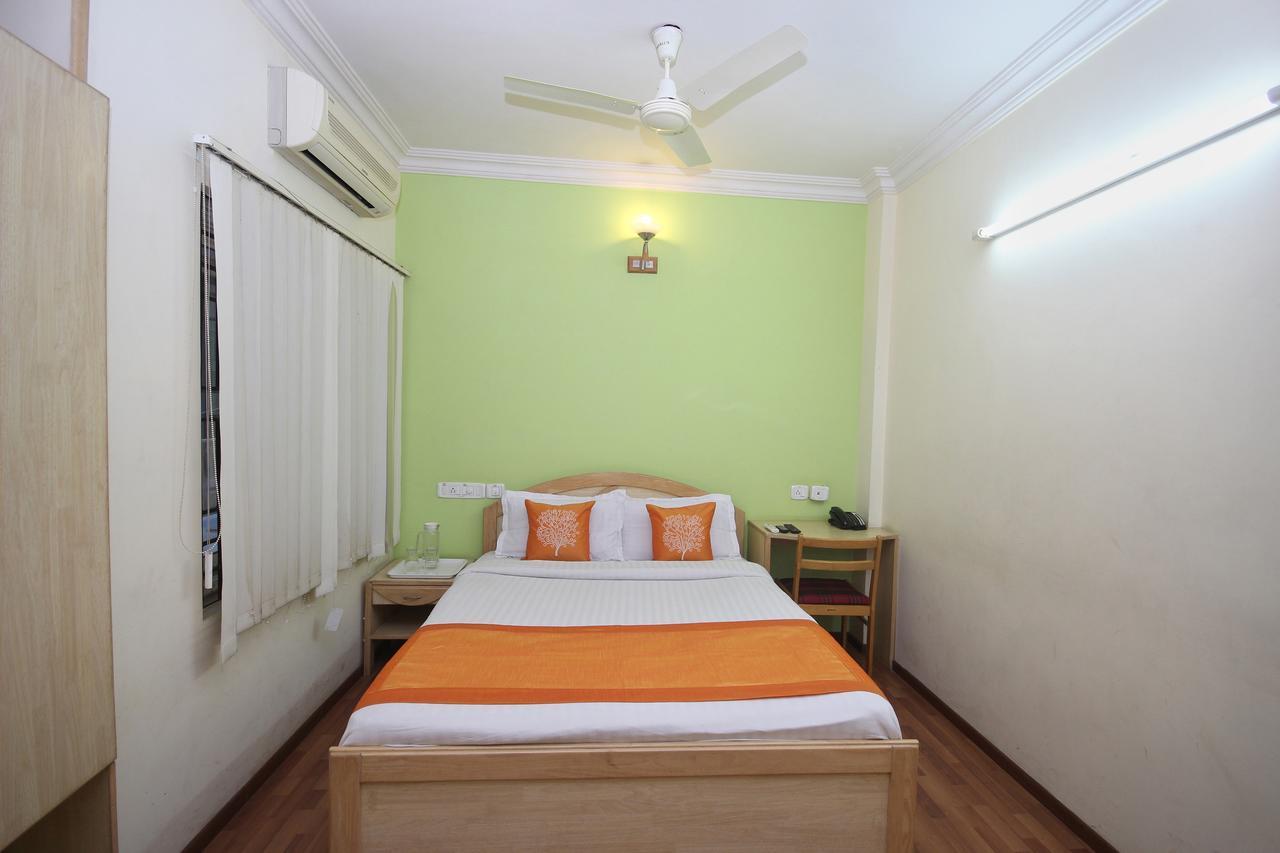 Hotel Oyo 5934 Lokaz Bengaluru Zewnętrze zdjęcie